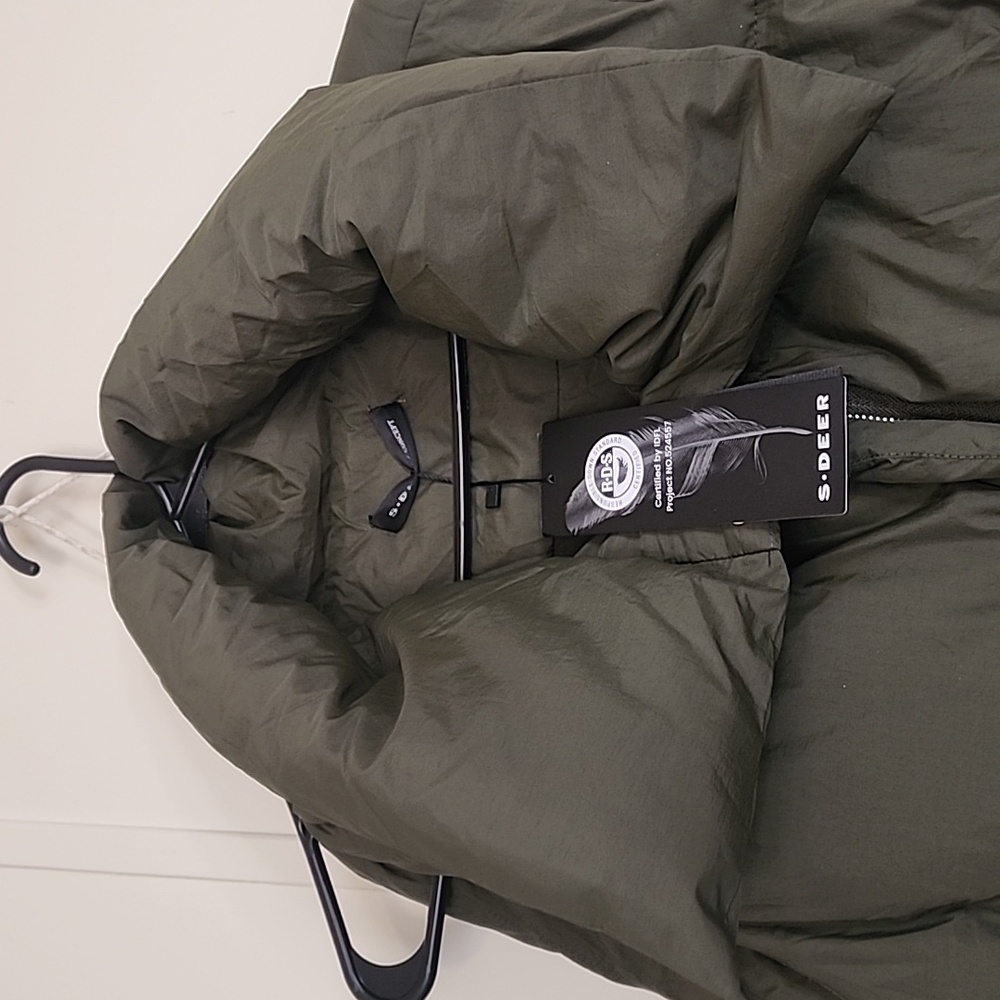 S. DEER Down Puffer Vest - Picture 3 of 8